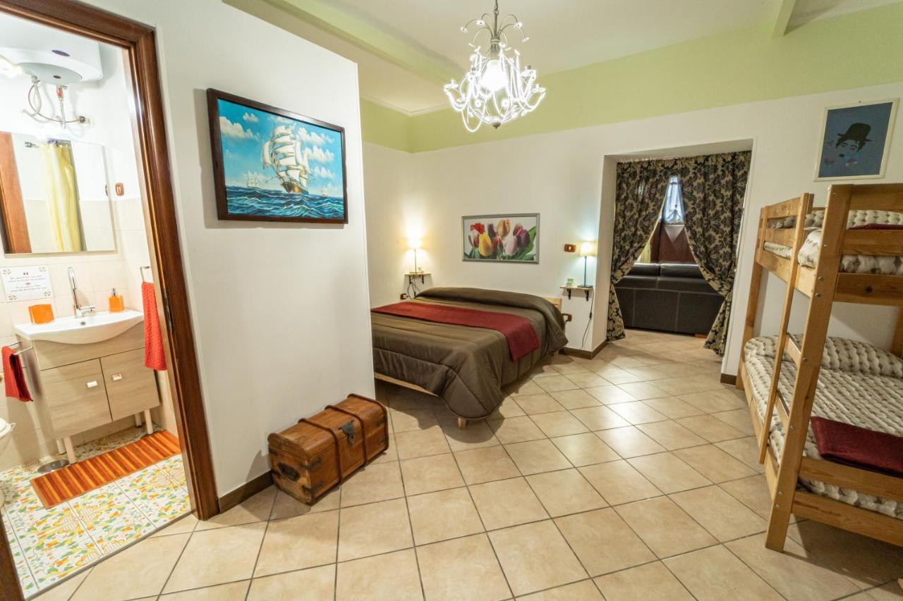 Casarella Chiara Apartment Наполи Екстериор снимка