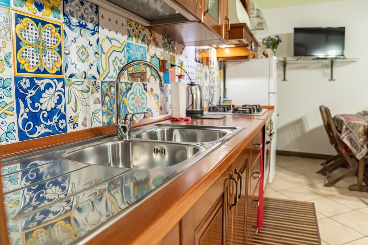 Casarella Chiara Apartment Наполи Екстериор снимка